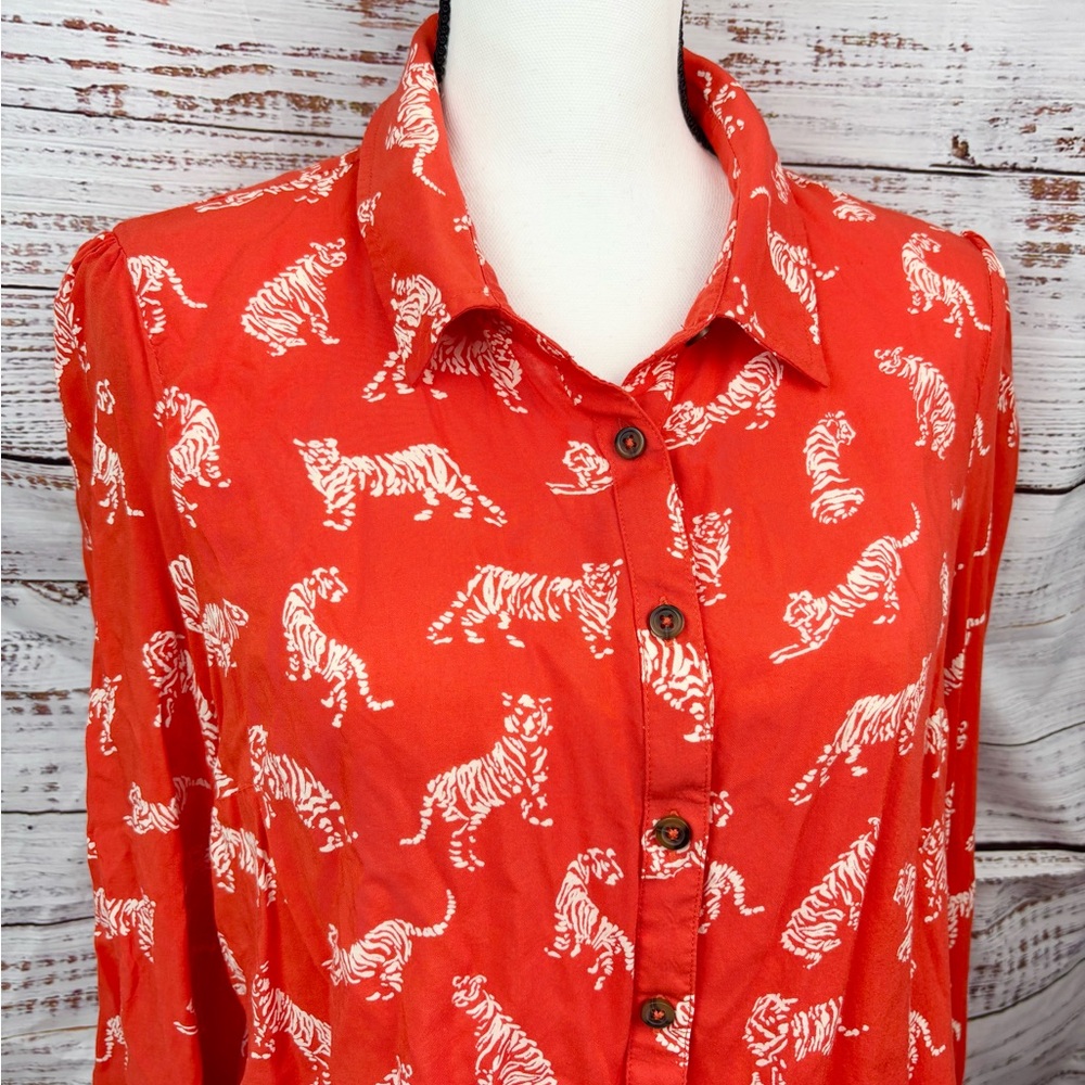 Anthropologie Margaret Jeane Ladies Orange Button Down Shirt with Tiger Design - Picture 2 of 10